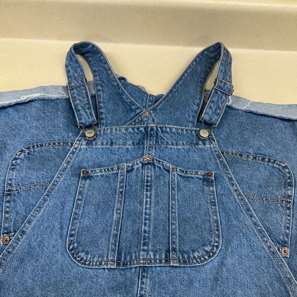 Overalls Shorts Women's Old Navy Size Large Blue Jean Shorts - Picture 6 of 7